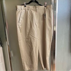 LL Bean NWT cropped pants